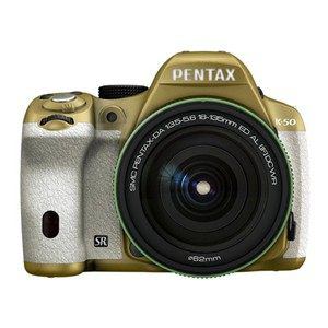 【クリックでお店のこの商品のページへ】PENTAX デジタル一眼レフカメラ PENTAX K-50 18-135WRキット K50 18-135KIT GL×WH 071