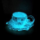 暗闇で光る陶器のコーヒーカップセット