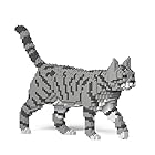 リアルな動物オブジェを作れる ブロックおもちゃ お散歩している サバトラ猫さん 41.3×8.1×高さ28.8cm ネジで固定する丈夫なブロック 大人向け 立体パズル 崩れない インテリア小物 JEKCA エンヴェールヘルック