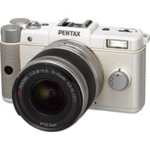 PENTAX　デジタル一眼カメラ　PENTAX　Q　02　ズームレンズキットWH