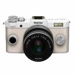 ペンタックス　一眼カメラ（ピュアホワイト）ズームレンズキット　レギュラーカラー　PENTAX　Q-S1