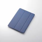 エレコム　TB-A18RWVBU　iPad　2018年モデル用　9.7インチ　ソフトレザーフラップカバー　背面クリア　2アングル　ブルー