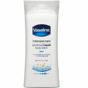 ユニリーバ（Unilever） ヴァセリン (Vaseline) ヴァセリン アドバンスドリペア ボディローション (200mL)