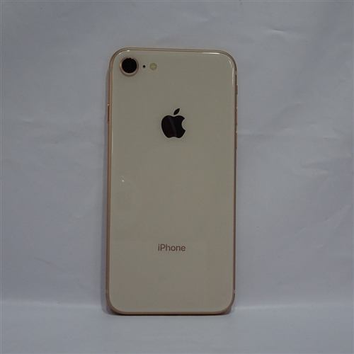 au・SIMロック解除済 Apple MQ7A2J／A iPhone8 64GB リユース（中古 